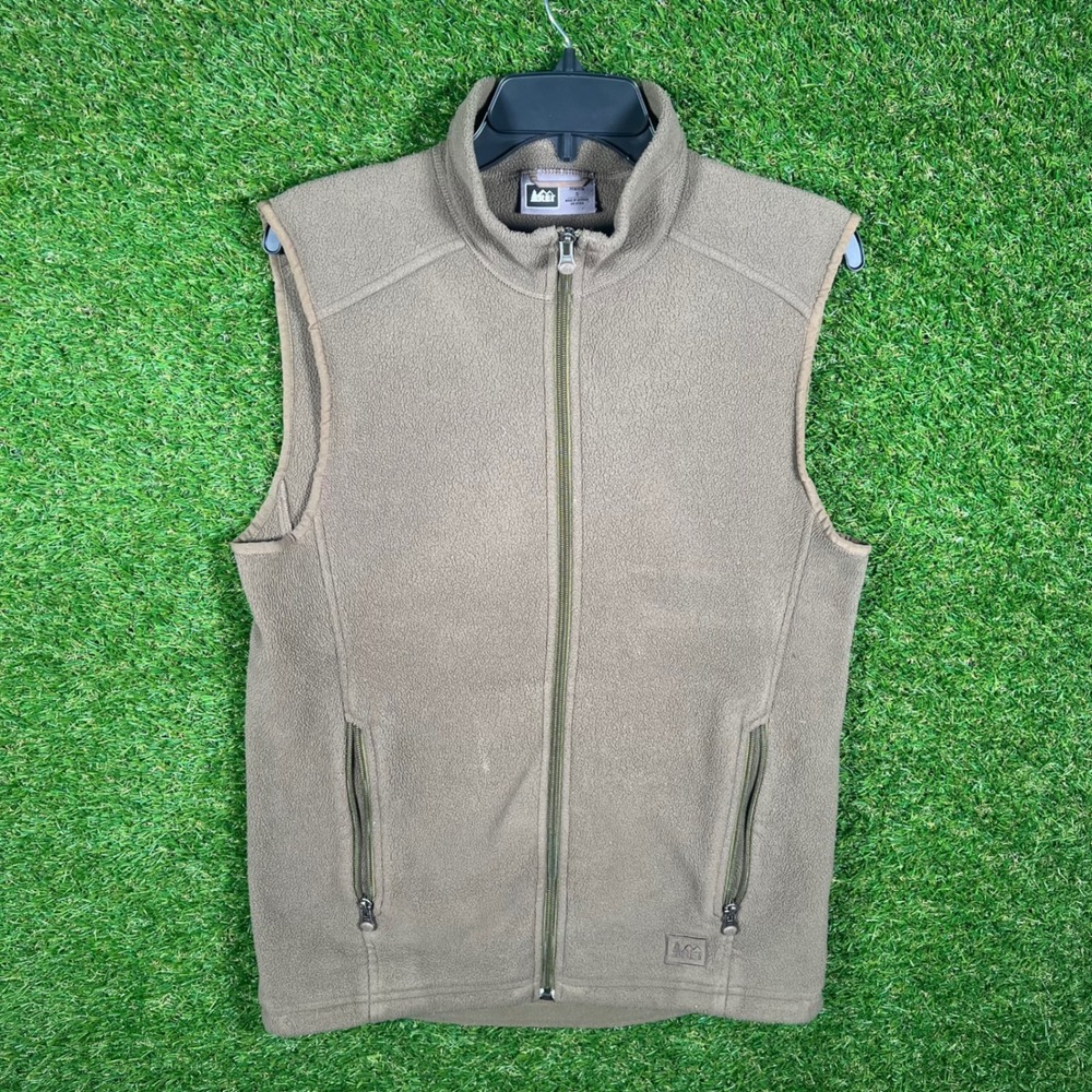 REI Fleece Vest Women Size Small Tan Zip Up Pockets Outdoor Layering